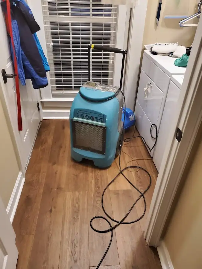 Commercial dehumidifier deployed for Flood Damage Cleanup in Fort Atkinson